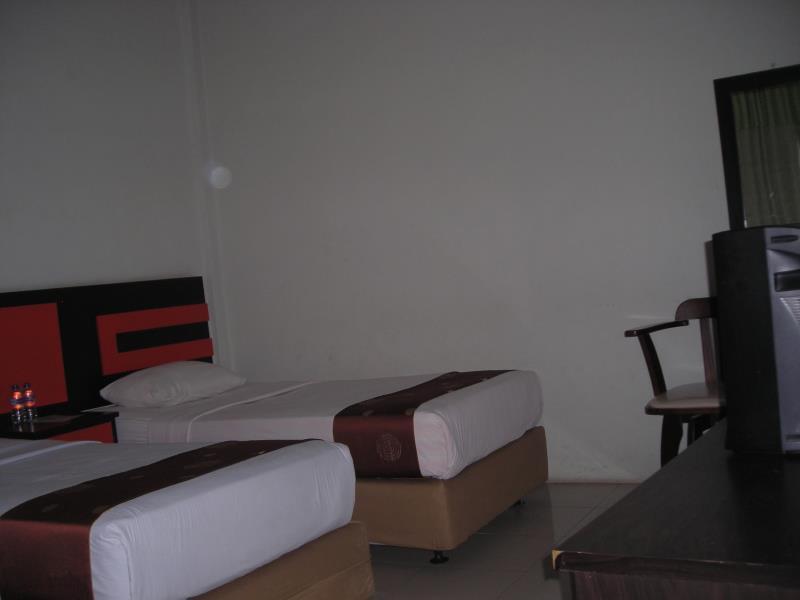 Hotel Bunda Aceh Takengon ภายนอก รูปภาพ