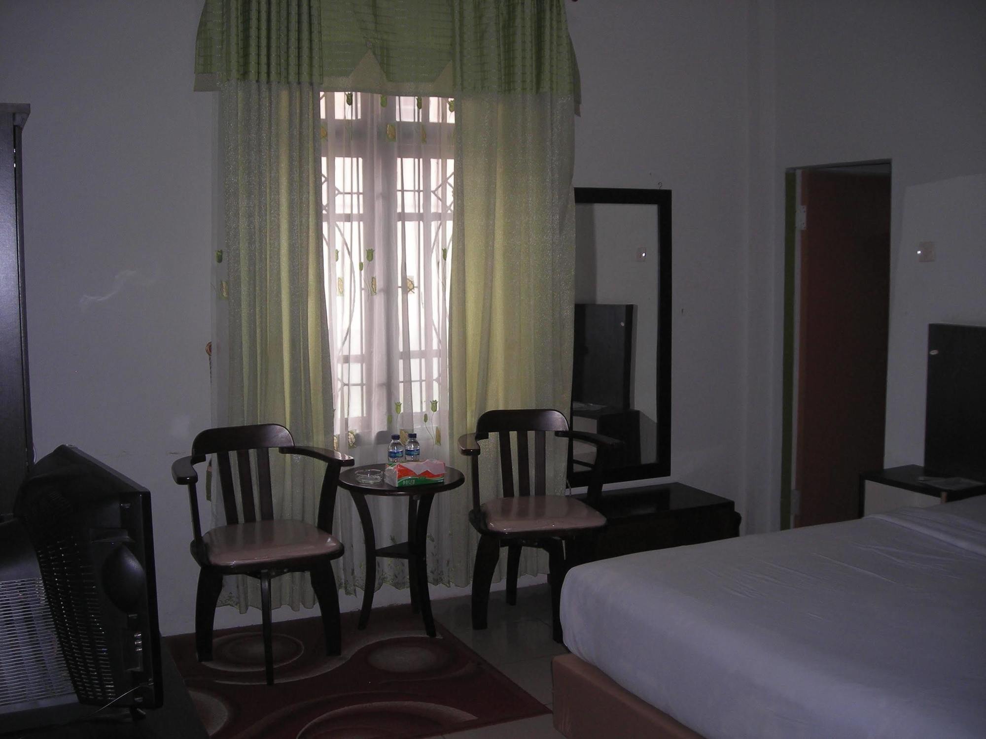 Hotel Bunda Aceh Takengon ภายนอก รูปภาพ